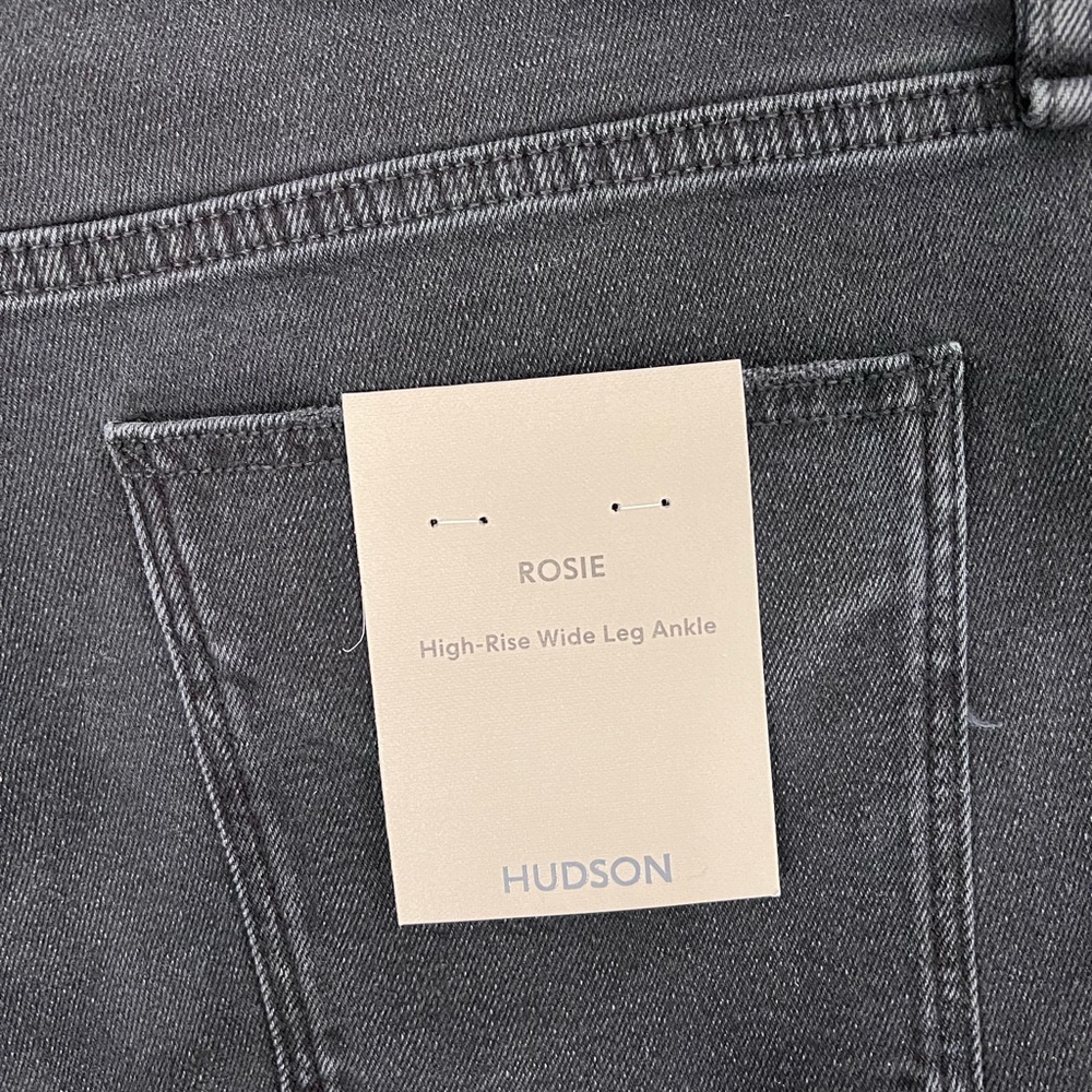 NWT $195 Hudson Rosie Wide Leg Ankle  Jean - Ash Black - Picture 8 of 11
